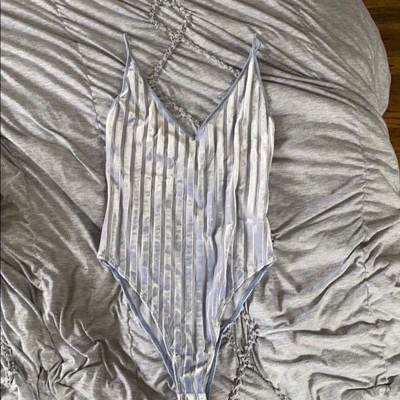 Forever 21 Other - 🌸🌸3 for $18🌸🌸 F21 Baby blue bodysuit